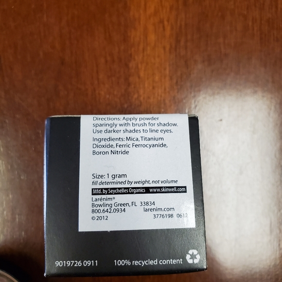 NIB Larenim Imagine Mineral Eye Colour - Picture 5 of 5